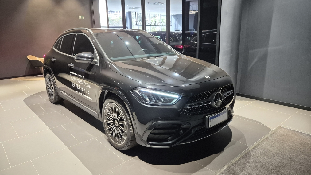 MERCEDES BENZ-GLA 200-1.3 MHEV AMG LINE 7G-DCT