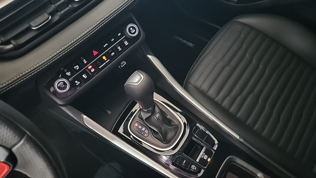 Fiat-FASTBACK-1.3 TURBO 270 FLEX LIMITED EDITION AT6