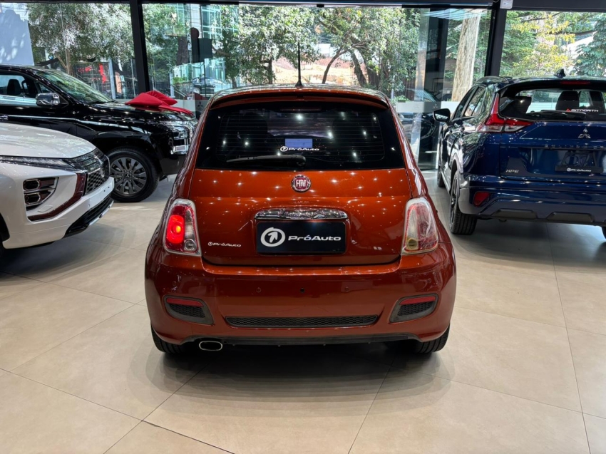 Fiat-500-1.4 SPORT AIR 16V GASOLINA 2P AUTOMÁTICO