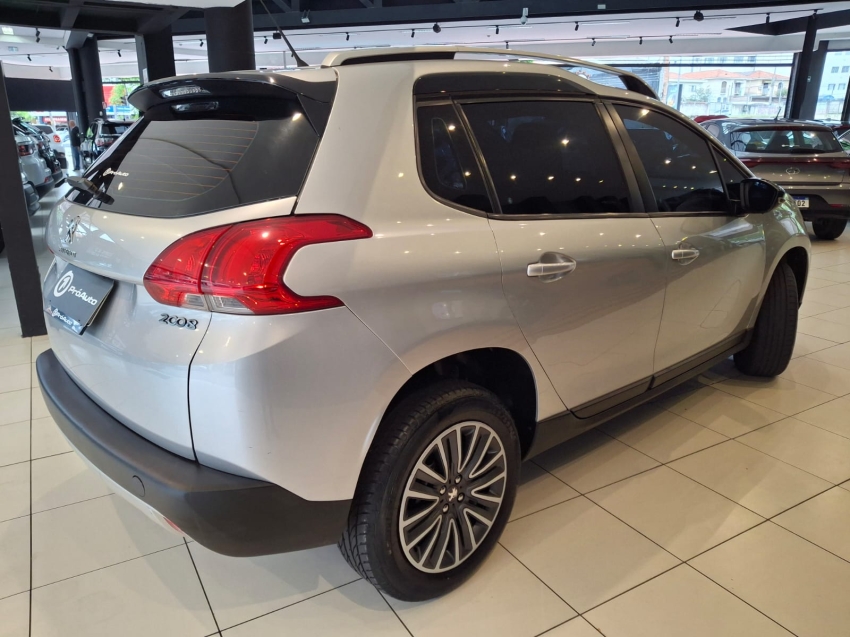 Peugeot-2008-1.6 16V FLEX ALLURE 4P AUTOMÁTICO