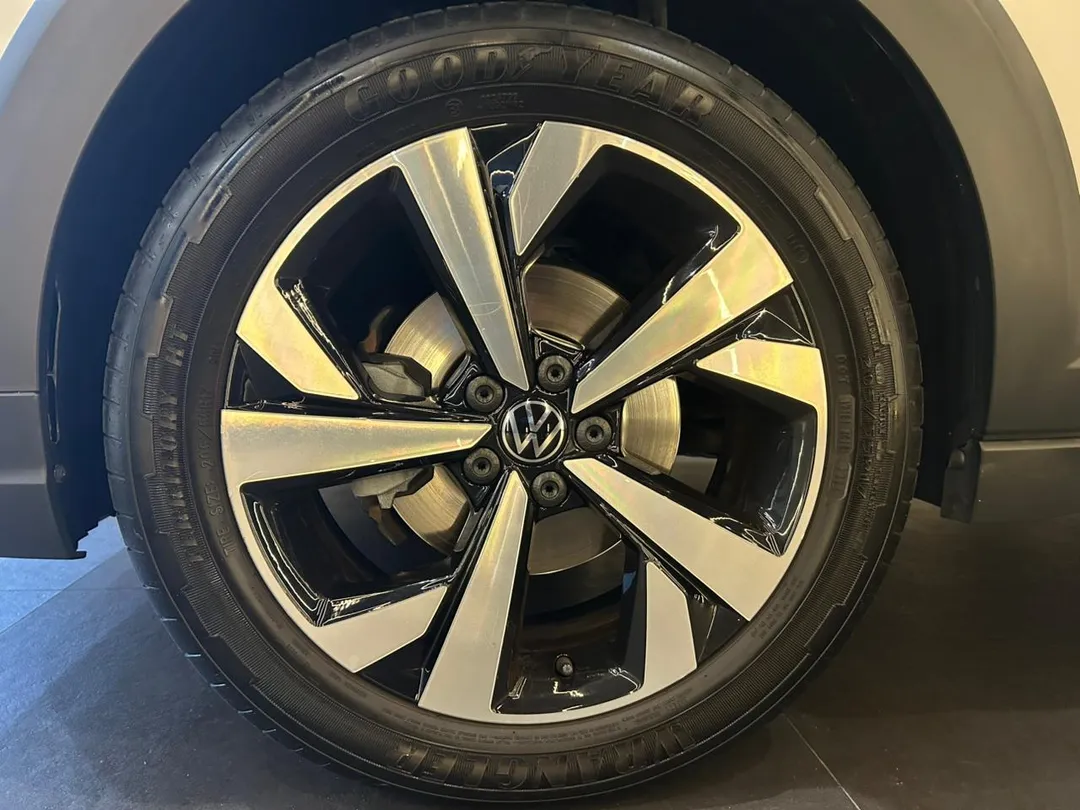 vw - volkswagen nivus nivus highline 1.0 200 tsi flex aut.