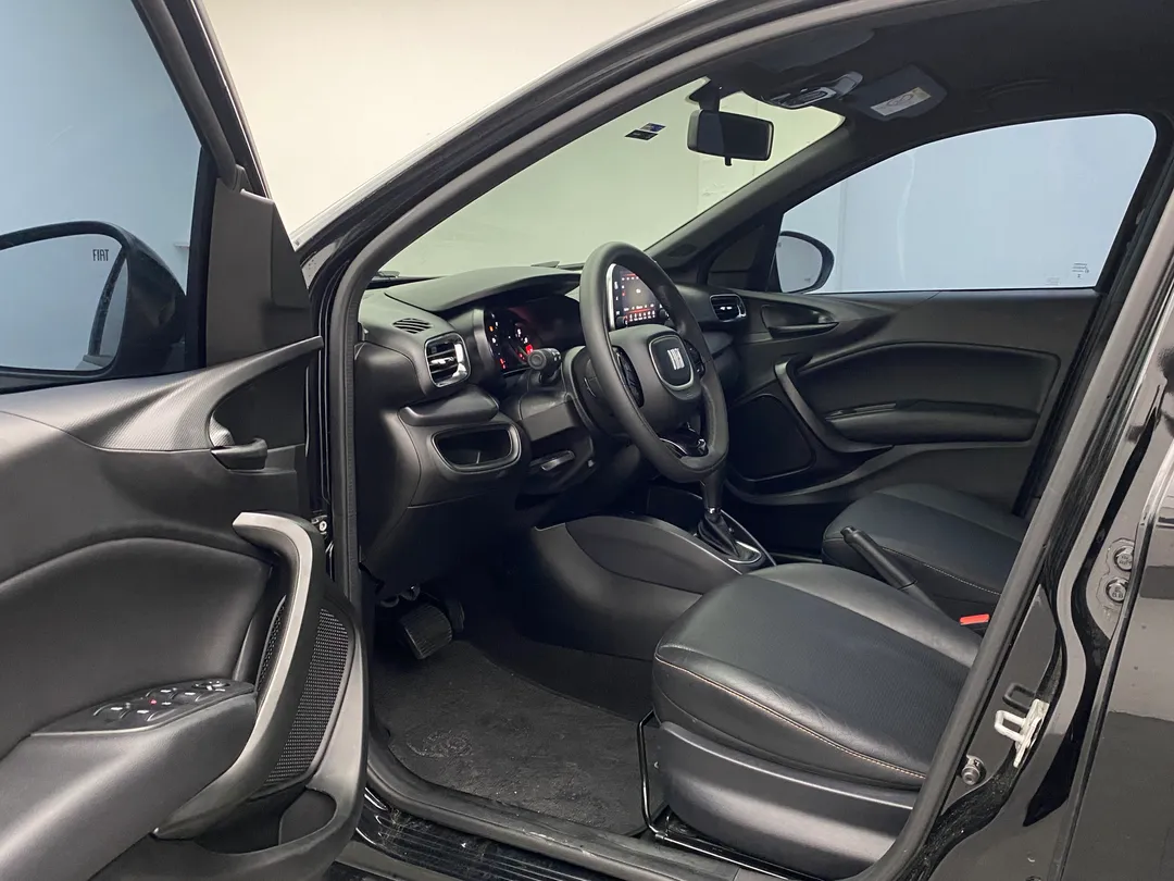 fiat argo argo trekking 1.3 8v flex aut.