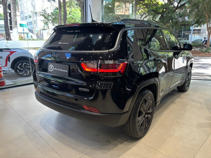 Jeep-COMPASS-1.3 T270 TURBO FLEX LONGITUDE AT6