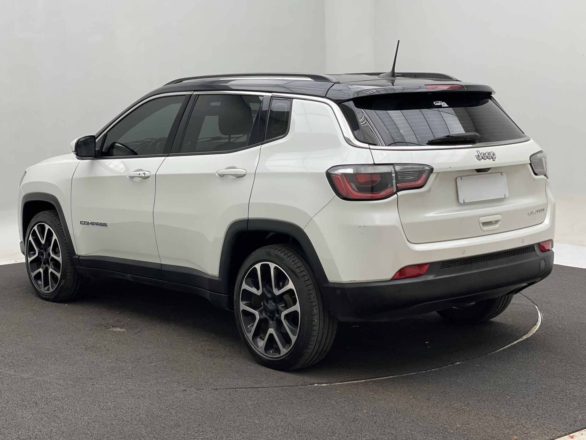 Jeep-COMPASS-COMPASS LIMITED 2.0 4x2 Flex 16V Aut.