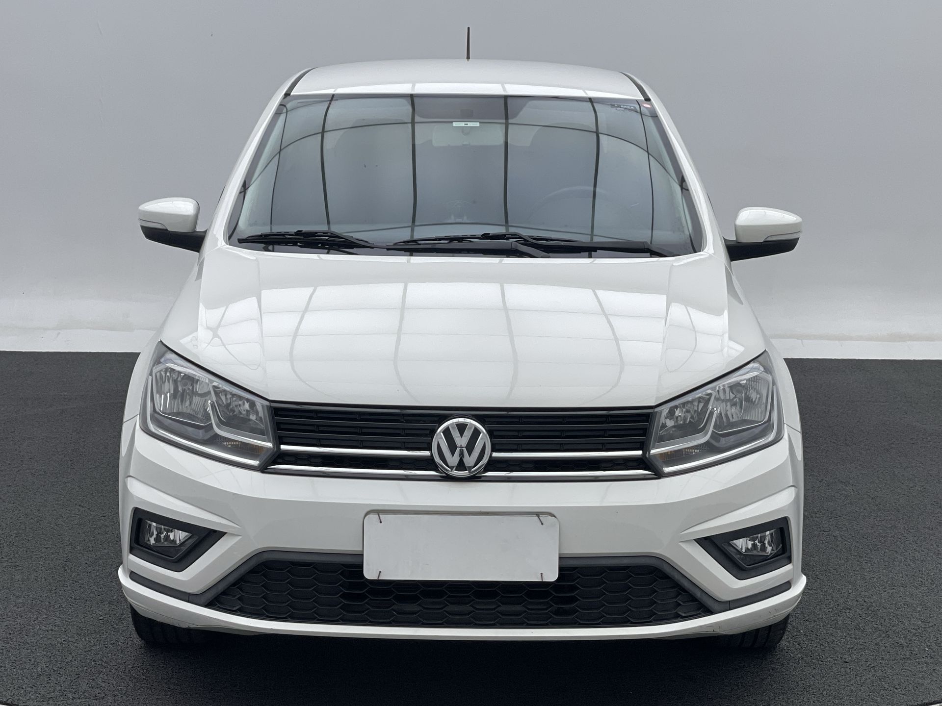 VW - Volkswagen-VOYAGE-VOYAGE 1.6 MSI Flex 16V 4p Aut.
