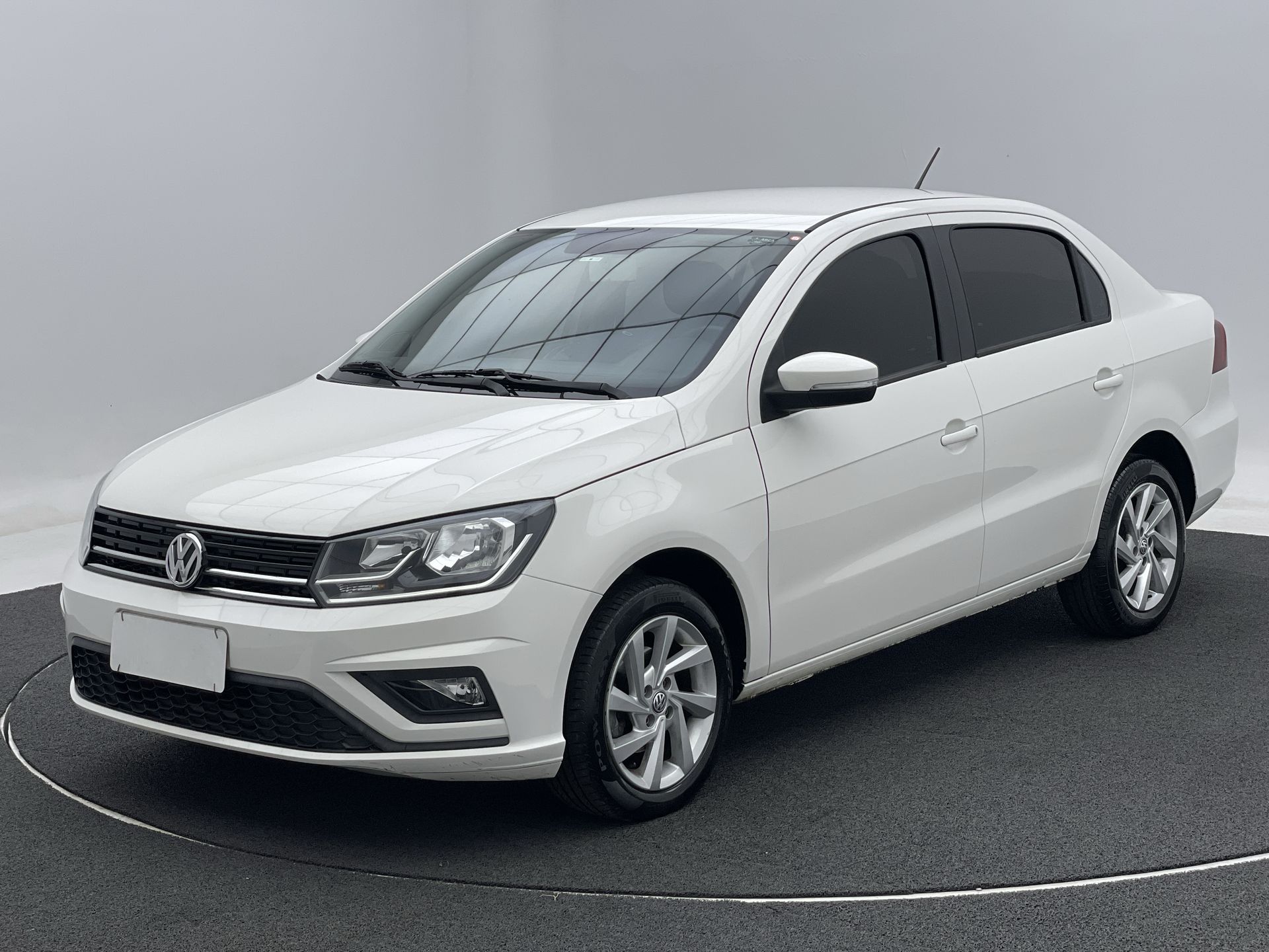 VW - Volkswagen-VOYAGE-VOYAGE 1.6 MSI Flex 16V 4p Aut.