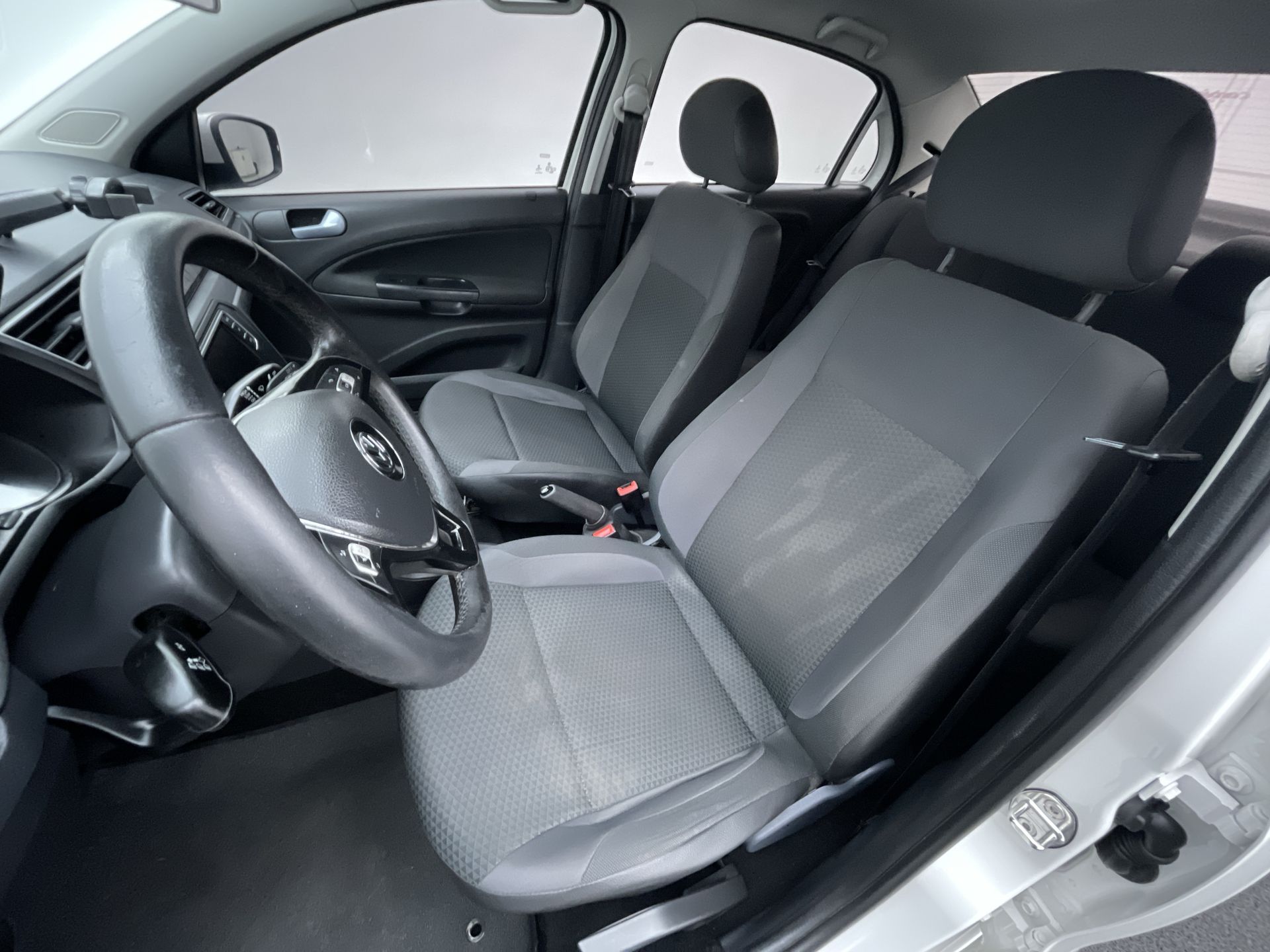 VW - Volkswagen-VOYAGE-VOYAGE 1.6 MSI Flex 16V 4p Aut.