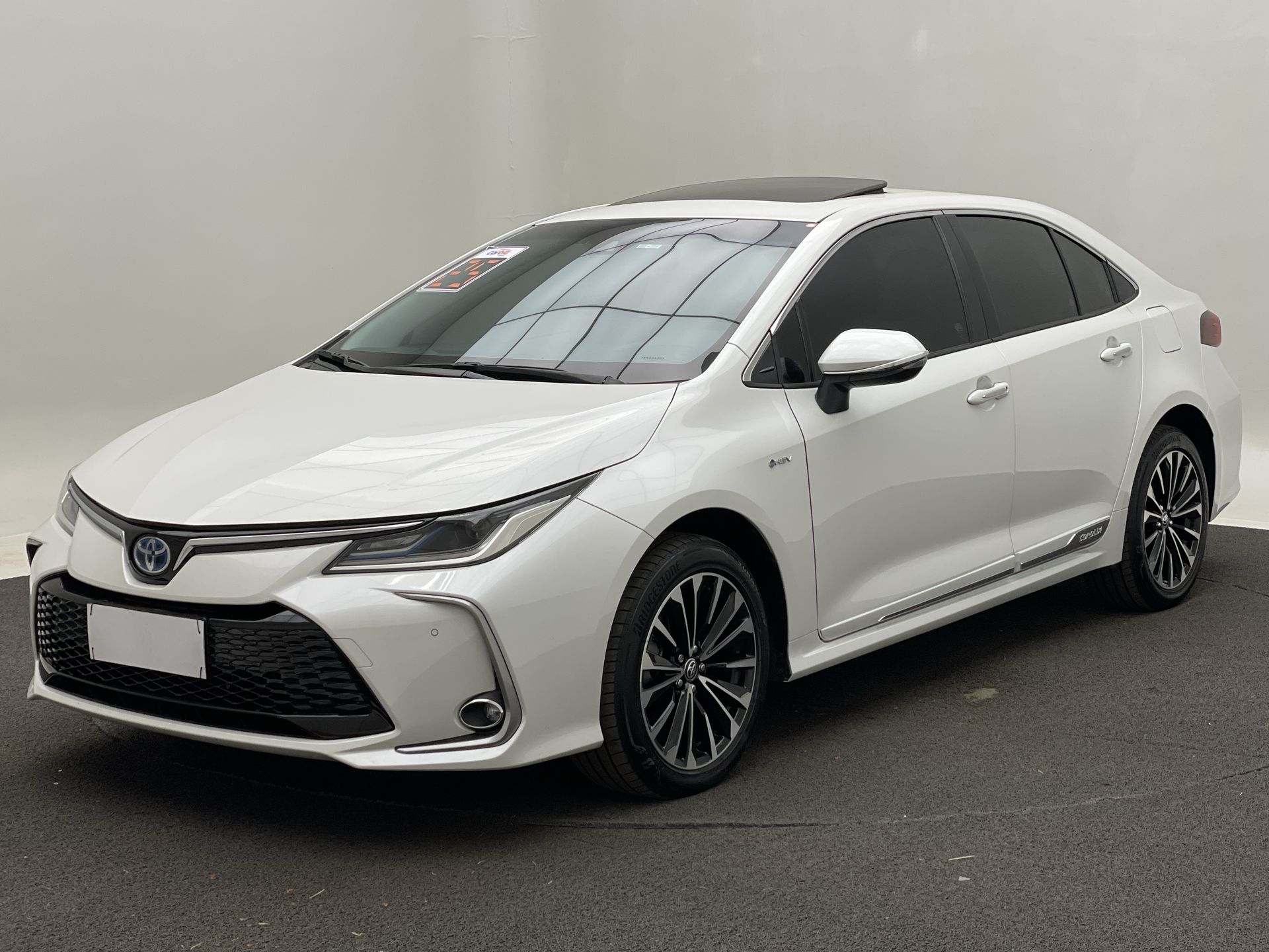 Corolla Altis Prem. 1.8 Aut. (Híbrido)