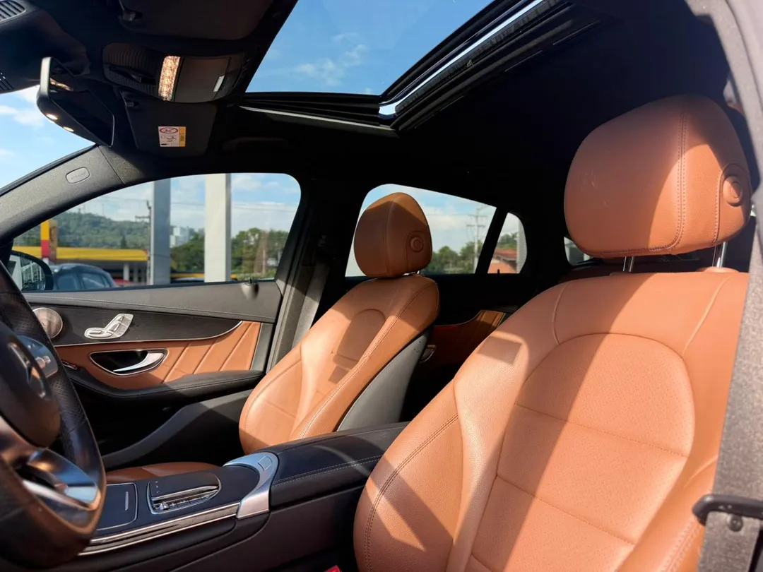 MERCEDES BENZ-GLC-300-GLC-300 AMG Line Coupe 4M 2.0 TB Aut.