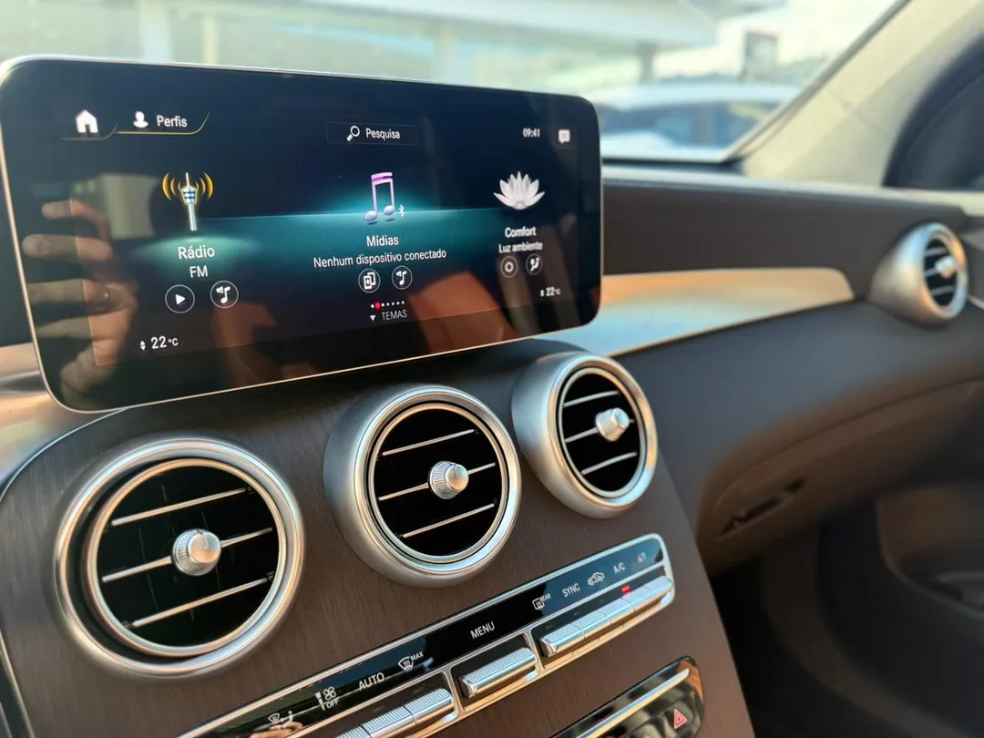 MERCEDES BENZ-GLC-300-GLC-300 AMG Line Coupe 4M 2.0 TB Aut.