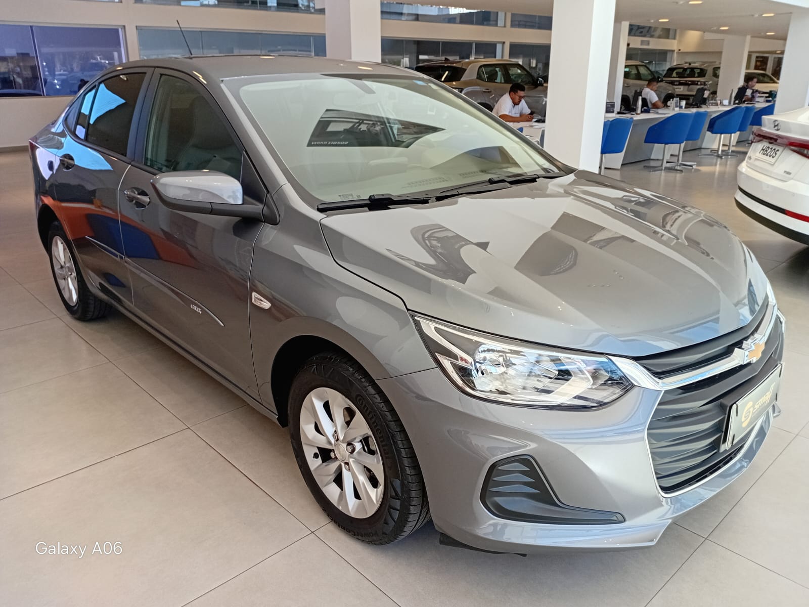 GM - Chevrolet-ONIX-ONIX SEDAN Plus LT 1.0 12V Flex 4p Mec.