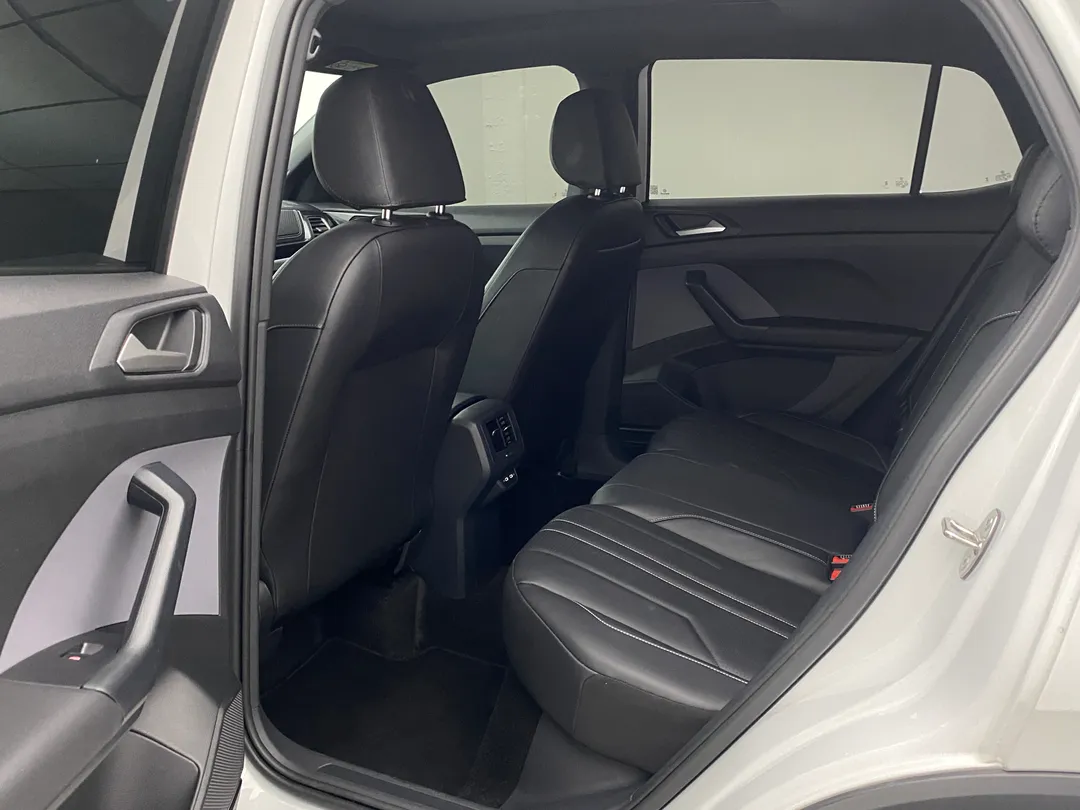 vw - volkswagen t-cross t-cross comfor. 200 tsi 1.0 flex 5p aut.