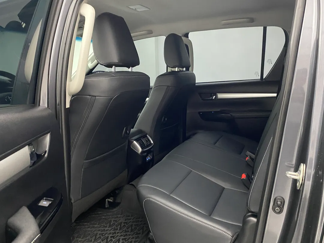 toyota hilux hilux cd srv 4x4 2.8 tdi diesel aut.