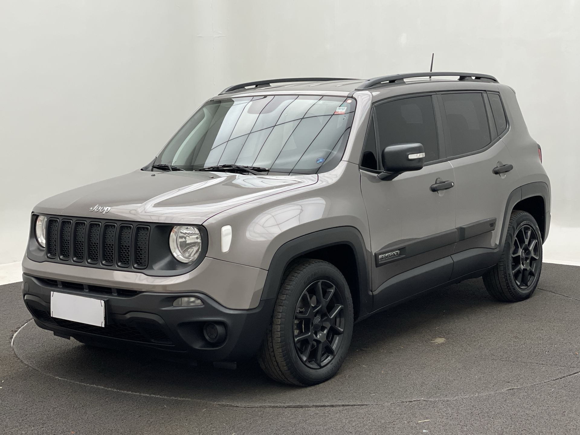 Renegade Sport 1.8 4x2 Flex 16V Aut.