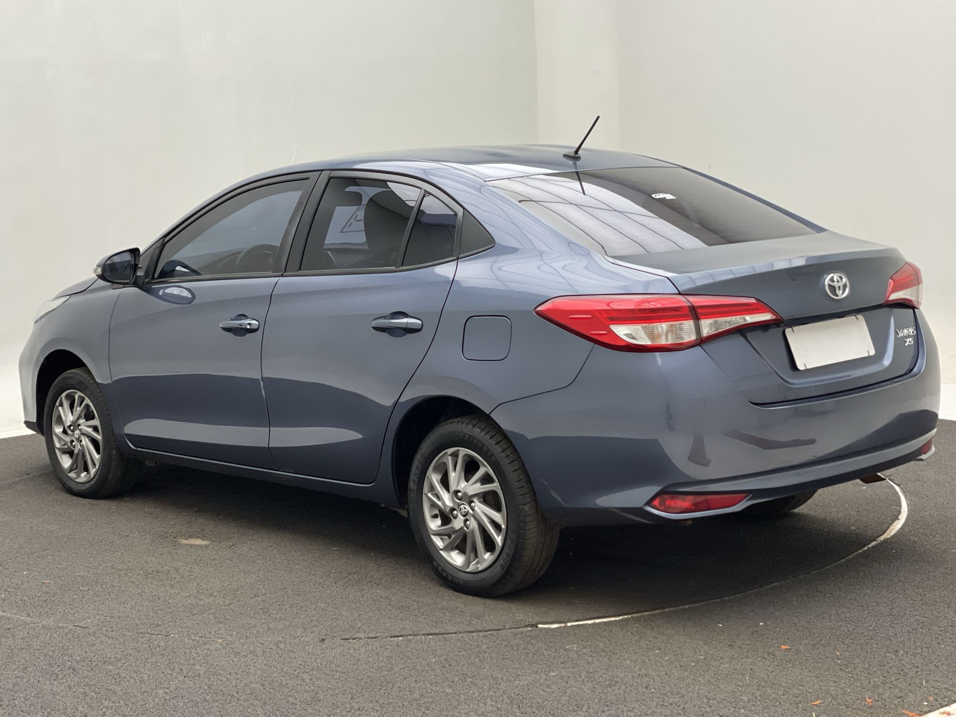 Toyota-YARIS-YARIS XS Sedan 1.5 Flex 16V 4p Aut.
