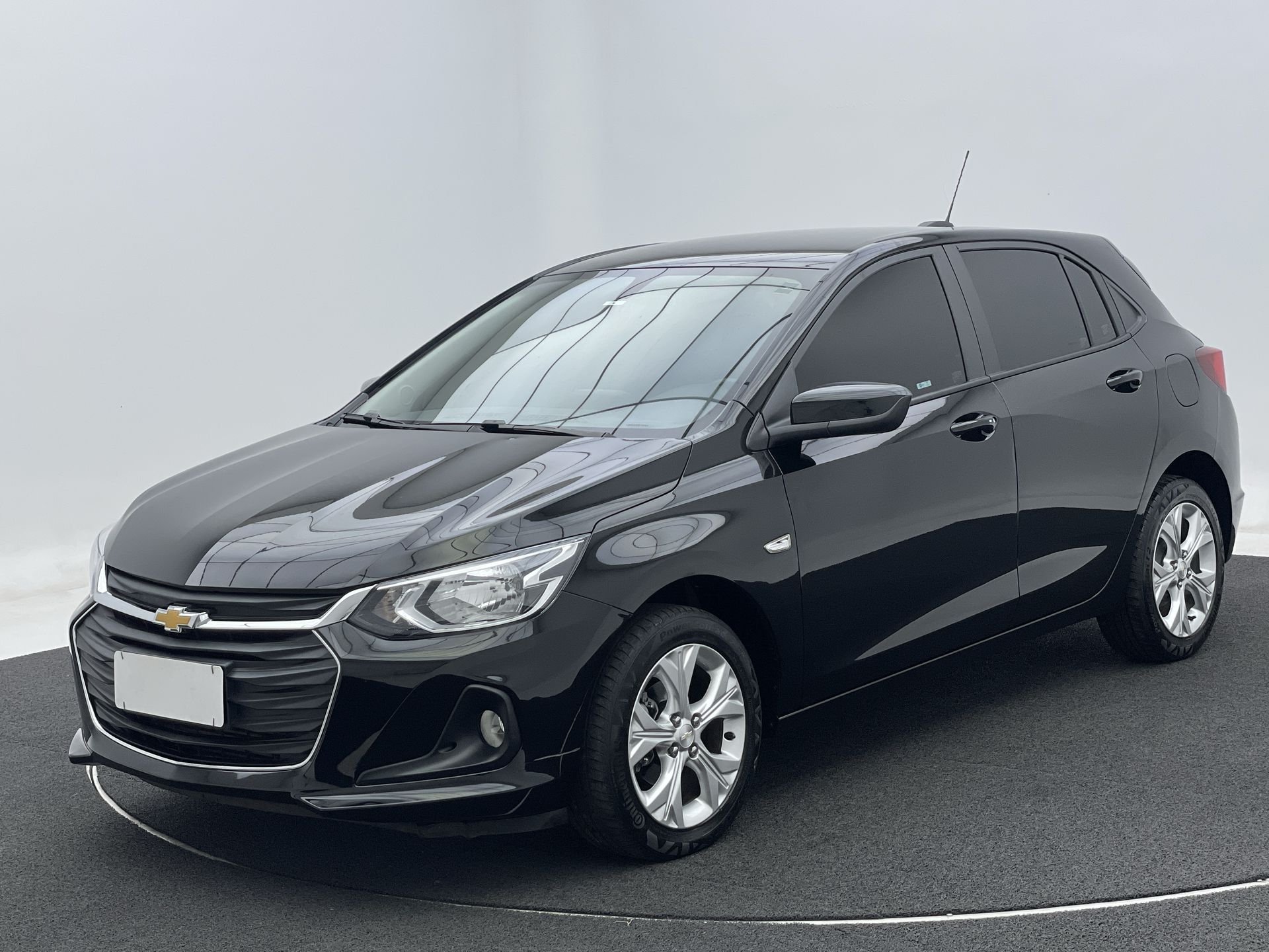 ONIX HATCH LTZ 1.0 12V TB Flex 5p Aut.