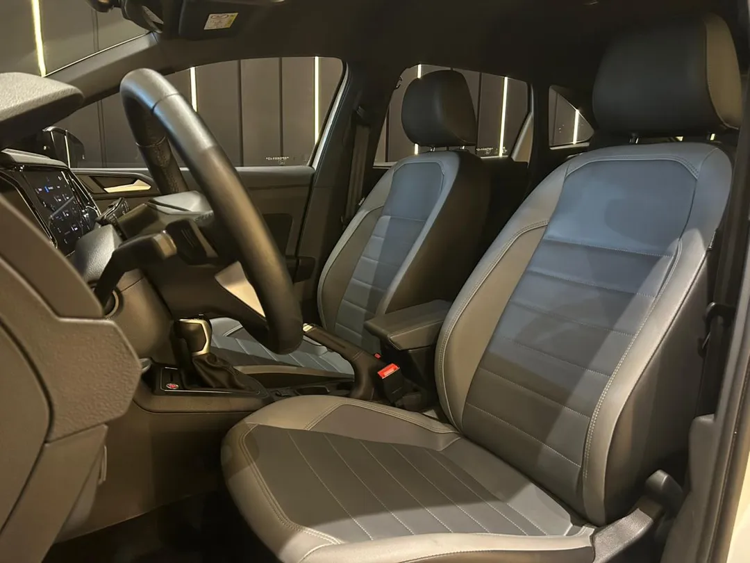 vw - volkswagen nivus nivus highline 1.0 200 tsi flex aut.
