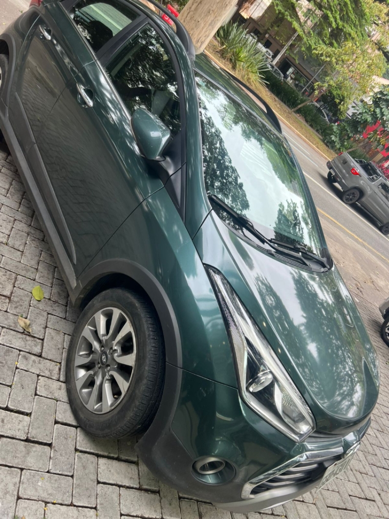 Hyundai-HB20X-1.6 16V PREMIUM FLEX 4P AUTOMÁTICO