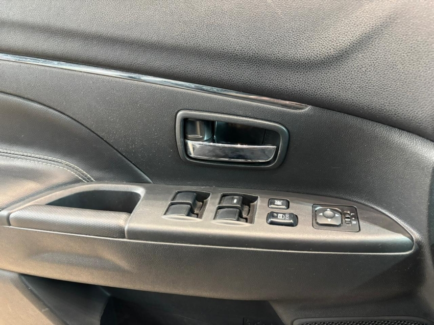 Mitsubishi-ASX-2.0 4X4 AWD 16V GASOLINA 4P AUTOMÁTICO