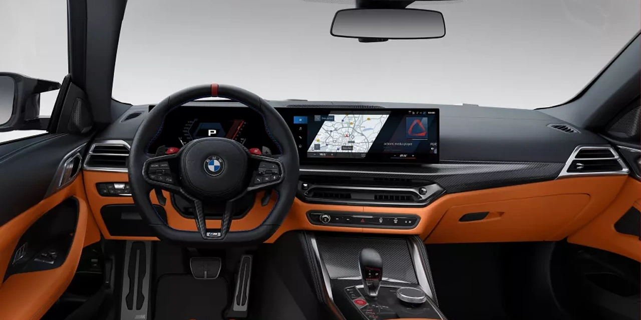 BMW Curved Display: tudo ao seu alcance.