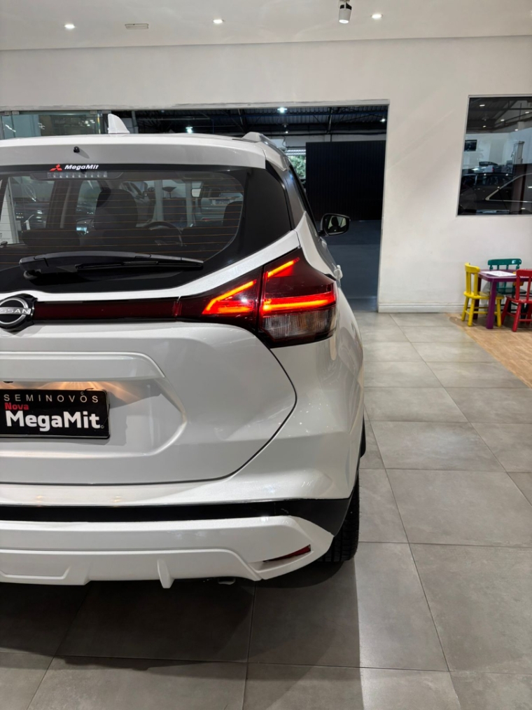 Nissan-KICKS PLAY-1.6 16V FLEXSTART SENSE XTRONIC