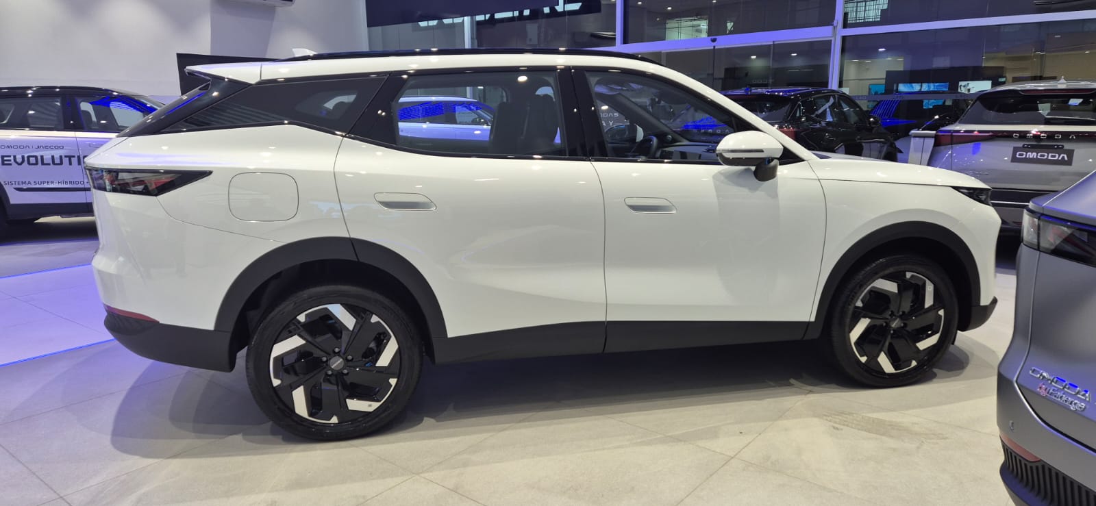 Omoda-7-7 Luxury 1.5 TB FWD