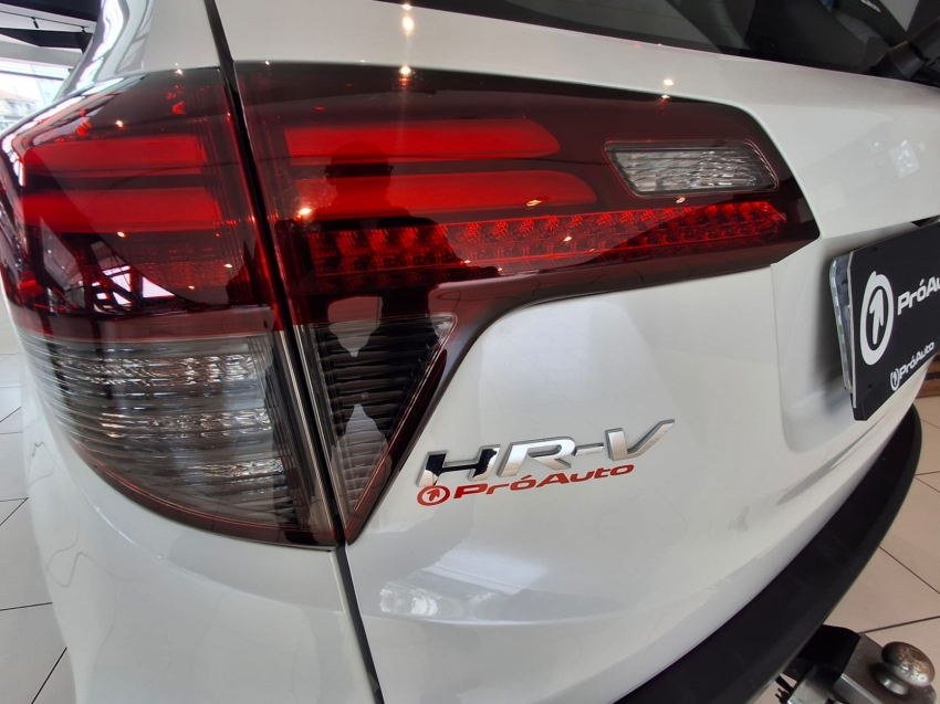 Honda-HR-V-1.5 16V TURBO GASOLINA TOURING 4P AUTOMÁTICO