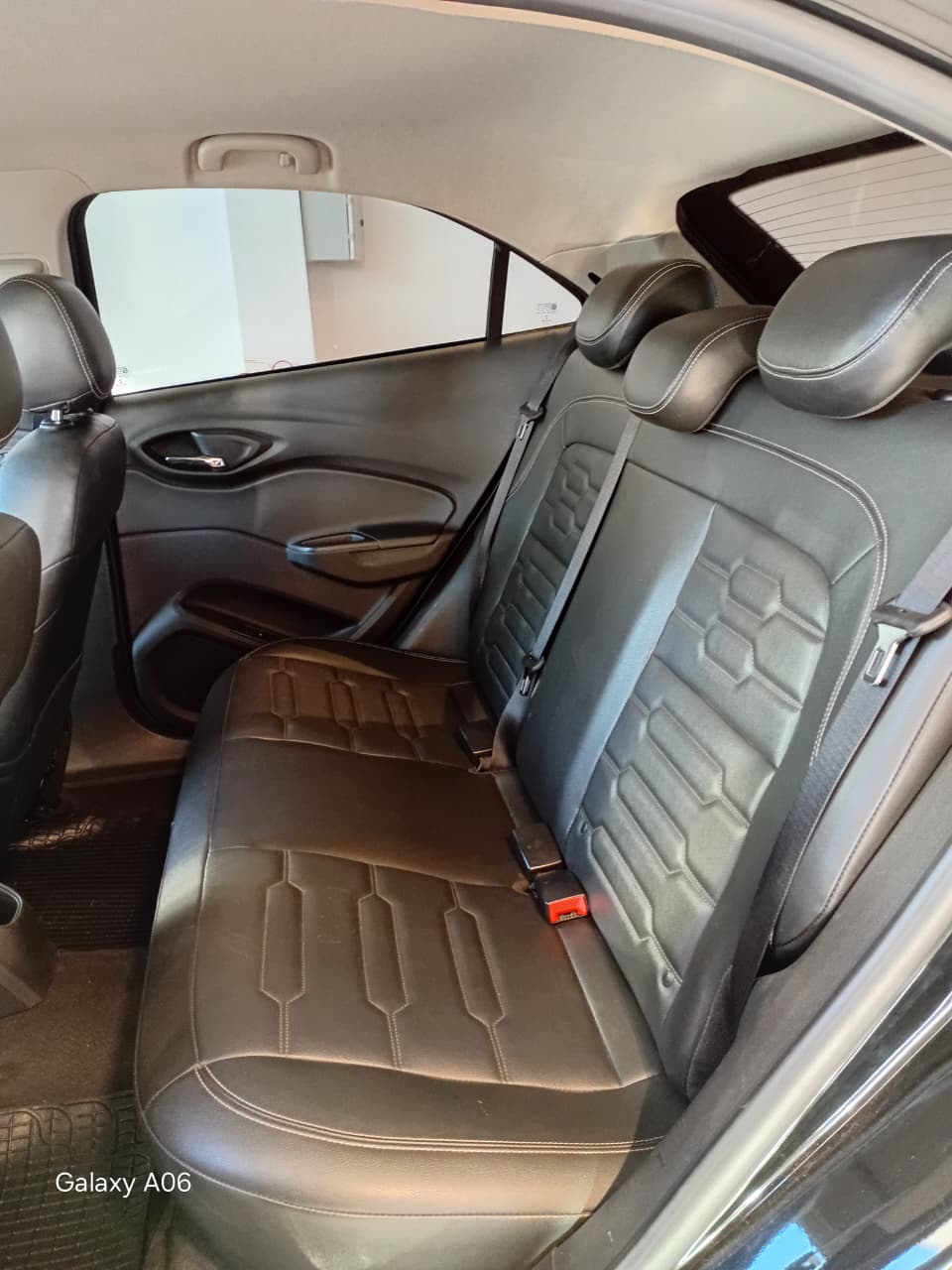 GM - Chevrolet-ONIX-ONIX 1.4 MPFI LTZ 8V FLEX 4P MANUAL