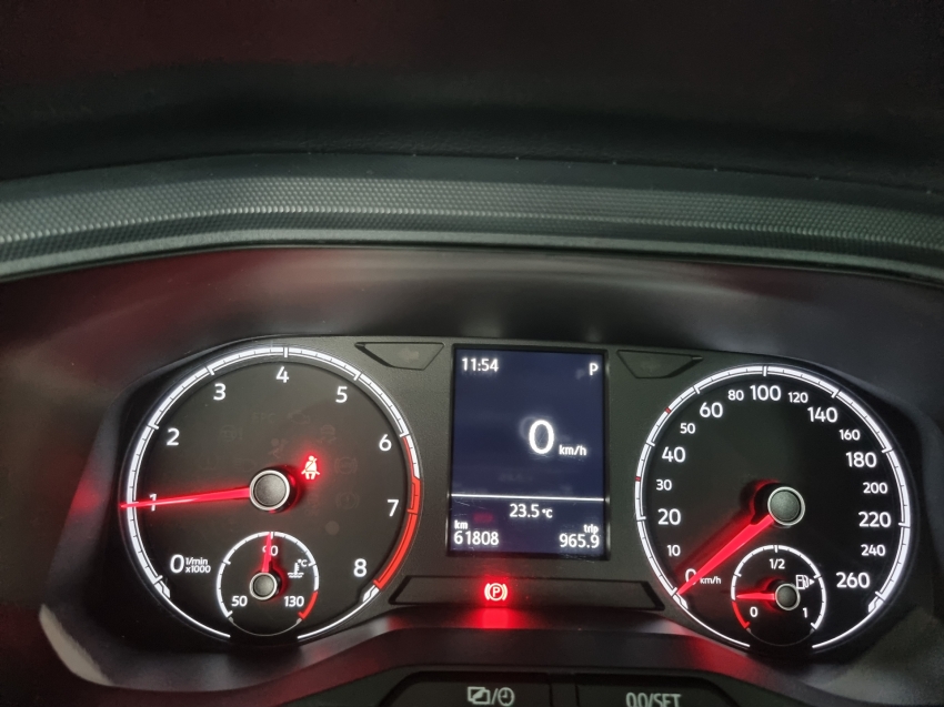 Volkswagen-T-CROSS-1.0 200 TSI TOTAL FLEX SENSE AUTOMÁTICO