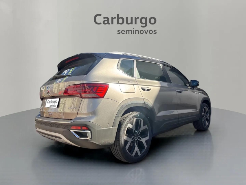 VW - Volkswagen-TAOS-1.4 250 TSI TOTAL FLEX HIGHLINE AUTOMÁTICO