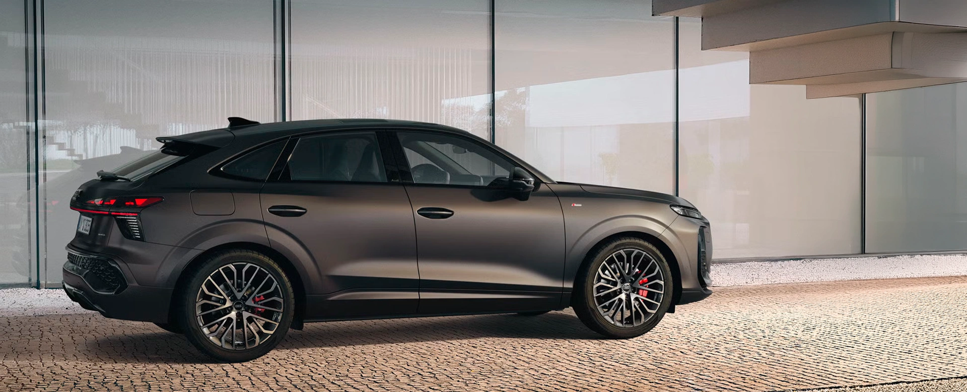banner q3 sportback