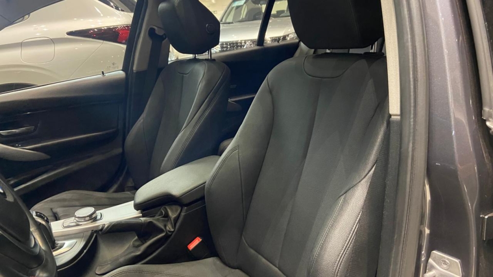 BMW-320i-2.0 SPORT GP 16V TURBO ACTIVE FLEX 4P AUTOMÁTICO