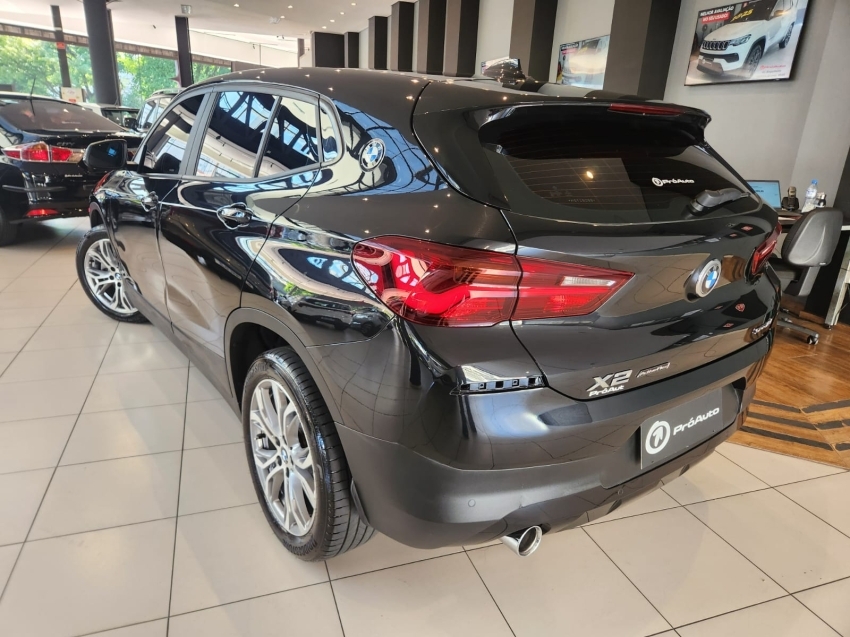 BMW-X2-1.5 12V ACTIVEFLEX SDRIVE18I GP STEPTRONIC