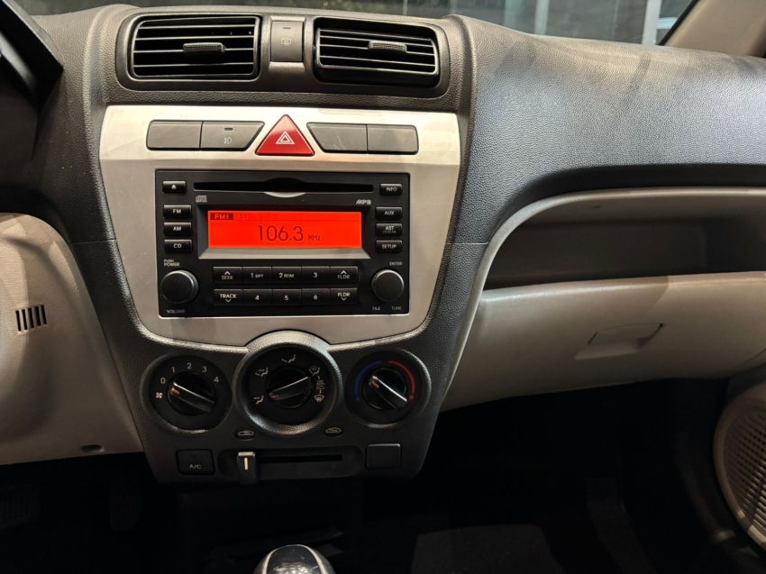 Kia Motors-PICANTO-1.0 EX 12V GASOLINA 4P AUTOMÁTICO