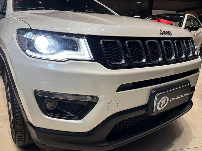 Jeep-COMPASS-2.0 16V FLEX LONGITUDE AUTOMÁTICO