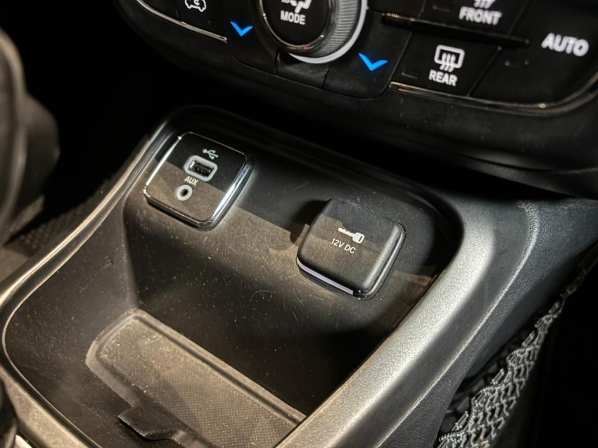 Jeep-COMPASS-2.0 16V FLEX LONGITUDE AUTOMÁTICO