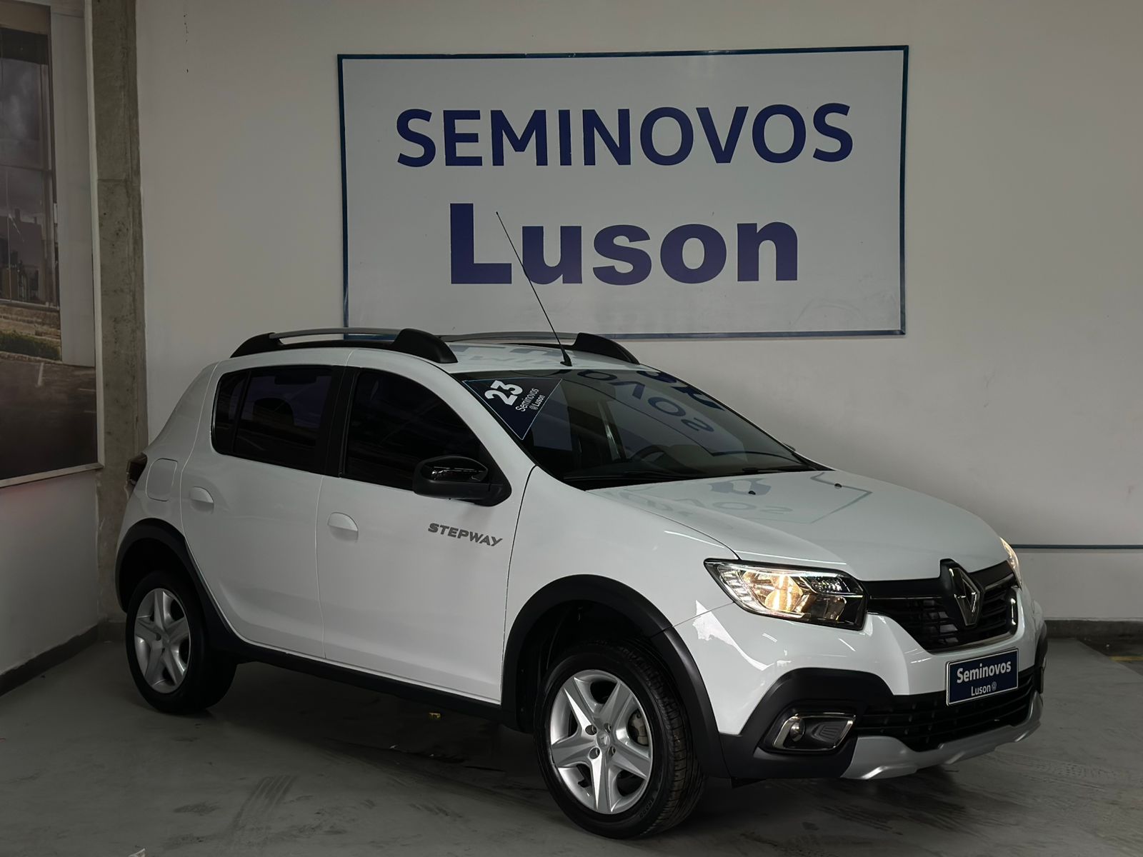 SANDERO SZE16MT