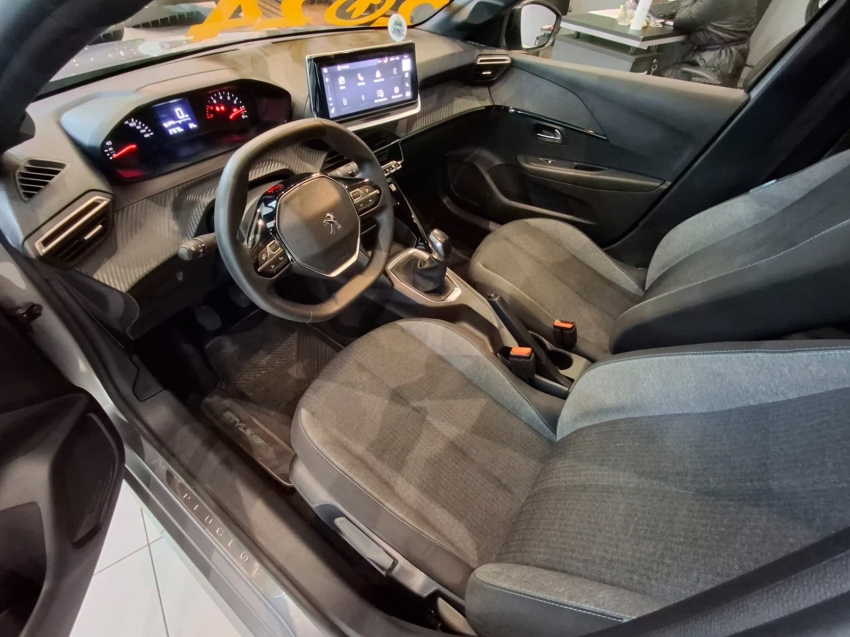 Peugeot-208-1.0 FIREFLY FLEX STYLE MANUAL