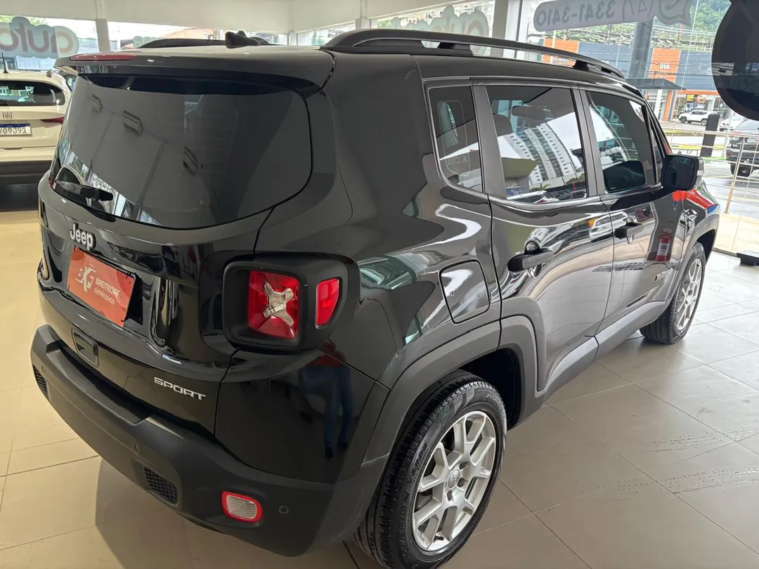 Jeep-RENEGADE-Renegade Sport 1.8 4x2 Flex 16V Aut.