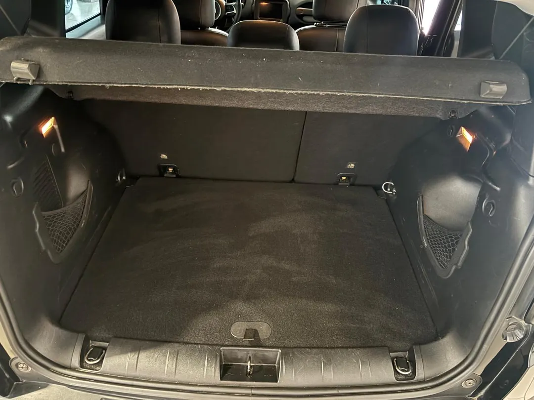 Jeep-RENEGADE-Renegade Sport 1.8 4x2 Flex 16V Aut.