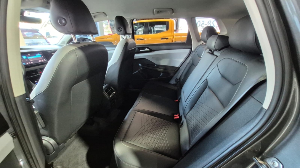 VW - Volkswagen-TAOS-1.4 250 TSI TOTAL FLEX COMFORTLINE AUTOMÁTICO
