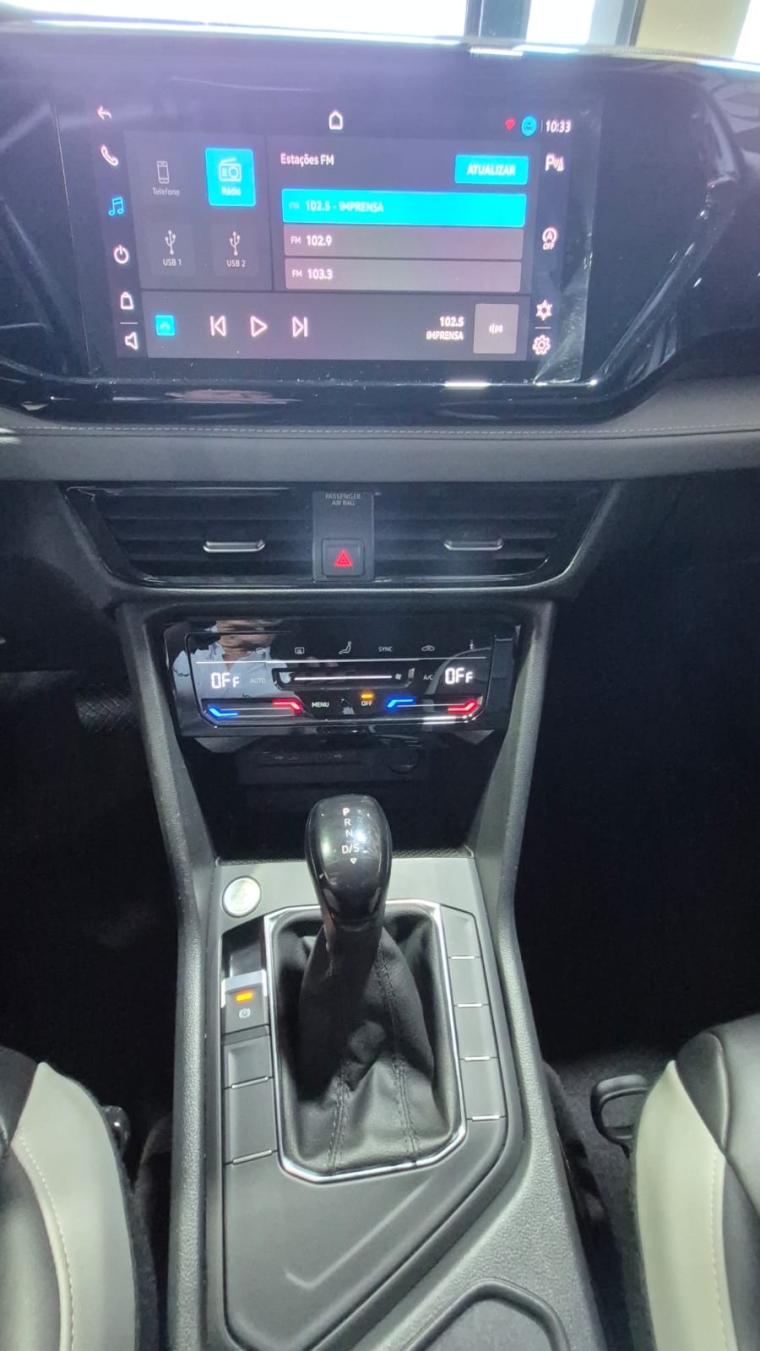VW - Volkswagen-TAOS-1.4 250 TSI TOTAL FLEX COMFORTLINE AUTOMÁTICO