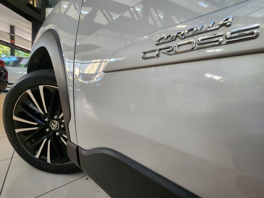 Toyota-COROLLA CROSS-2.0 VVT-IE FLEX XRX DIRECT SHIFT