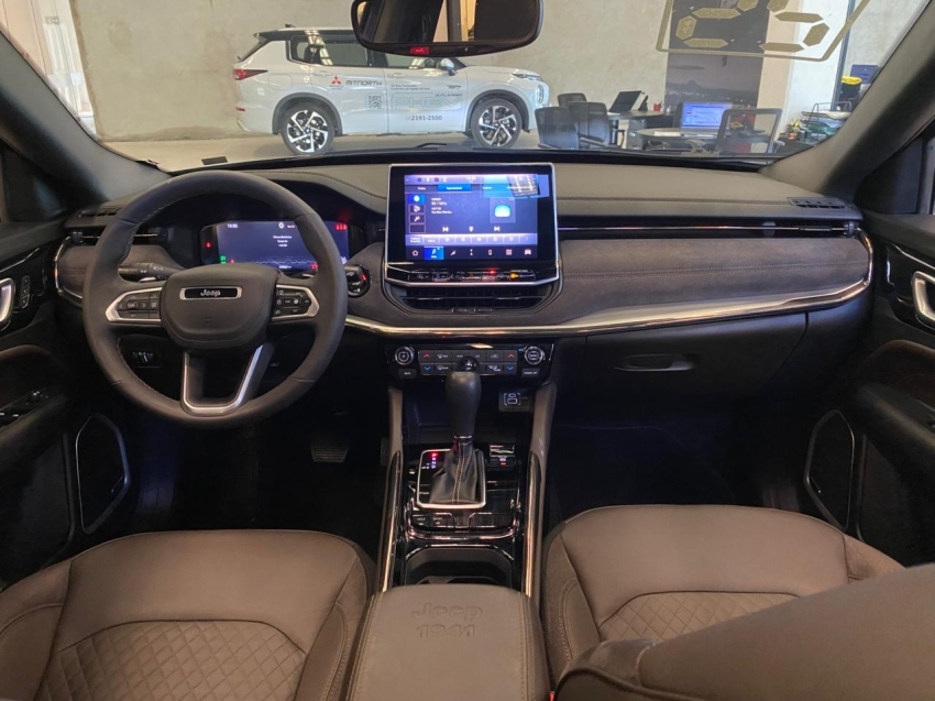 Jeep-COMMANDER-1.3 T270 TURBO FLEX OVERLAND AT6