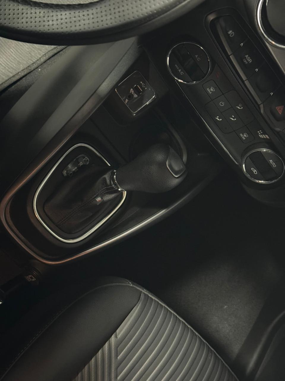 Fiat-CRONOS-CRONOS PRECISION 1.3 16V Flex Aut.
