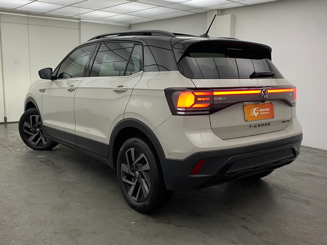 vw - volkswagen t-cross t-cross hig. 250 tsi 1.4 flex 16v 5p aut