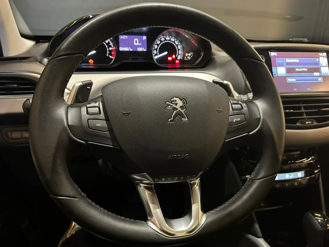 peugeot 208 208 griffe 1.6 flex 16v 5p aut.