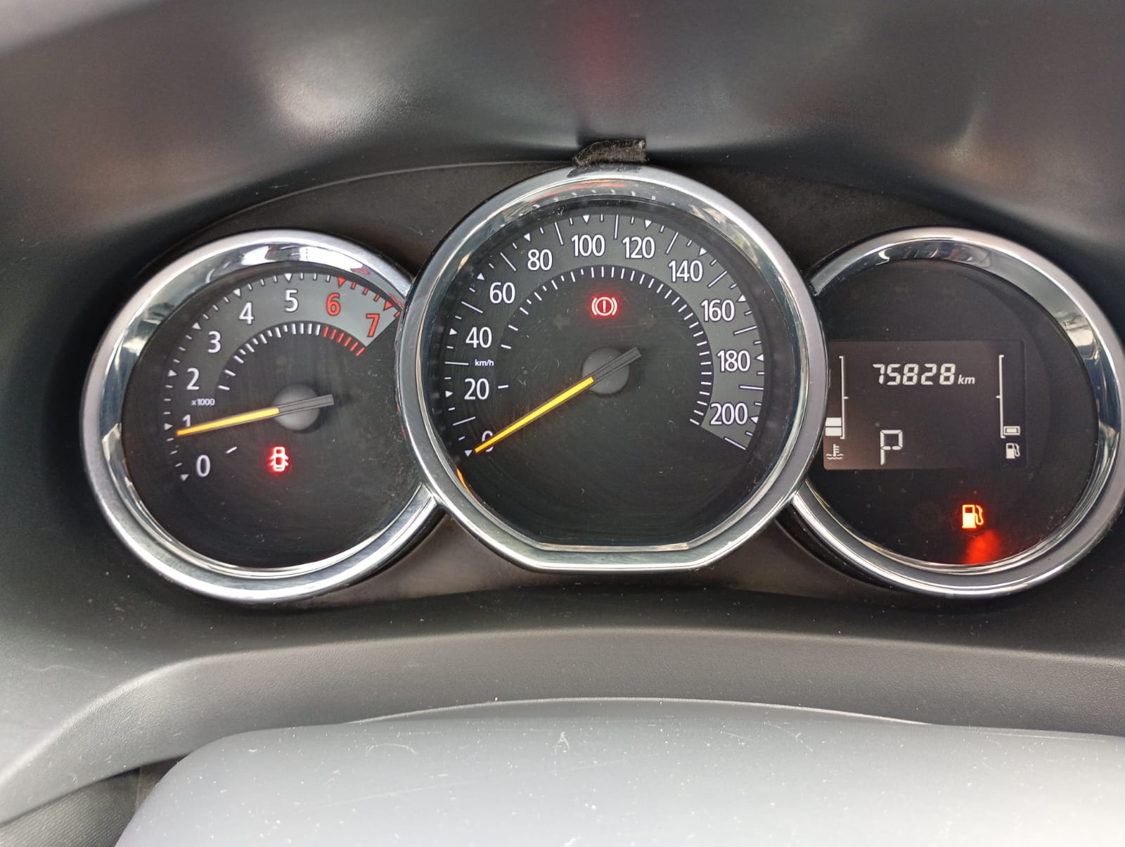 Renault-STEPWAY-STEPWAY Intense Flex 1.6 16V  Aut.