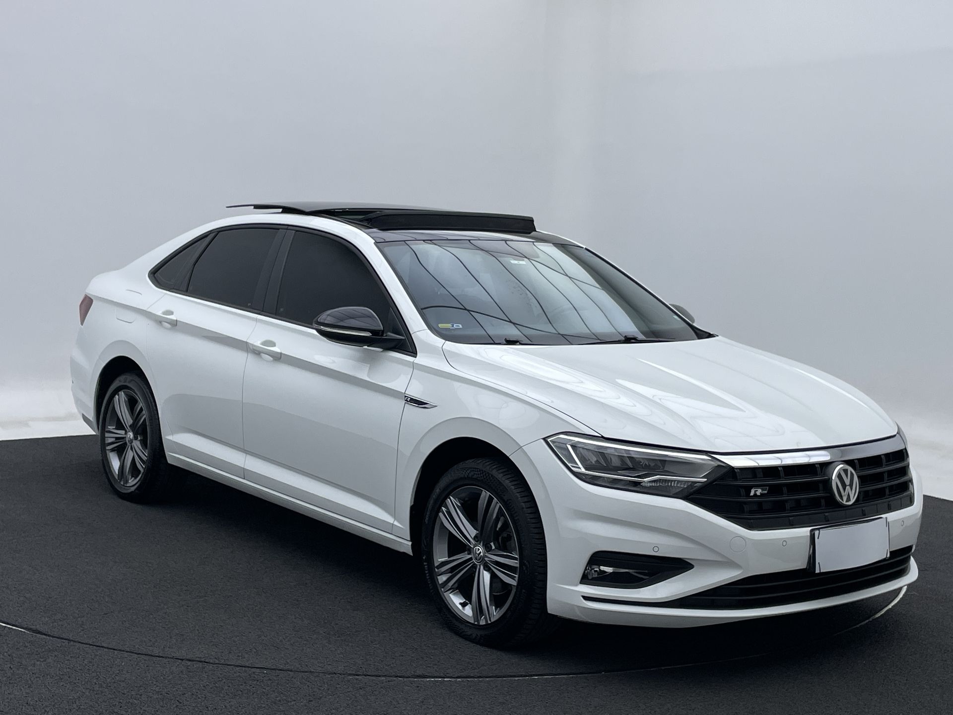 JETTA R-Line 250 TSI 1.4 Flex 16V Aut.