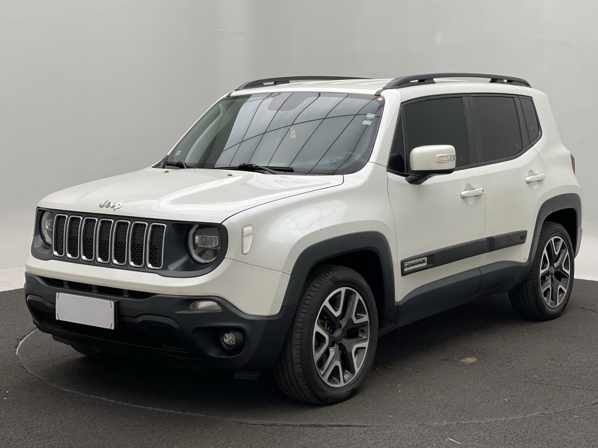 Renegade 1.8 4x2 Flex 16V Aut.